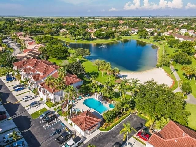 10245 SW 154th Pl 112-3, Miami, FL 33196