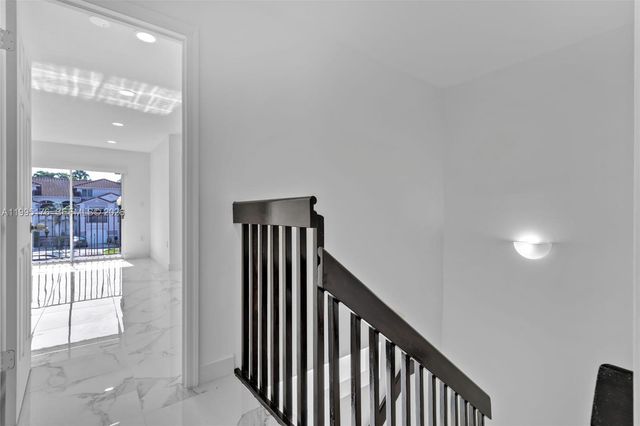 10245 SW 154th Pl 112-3, Miami, FL 33196