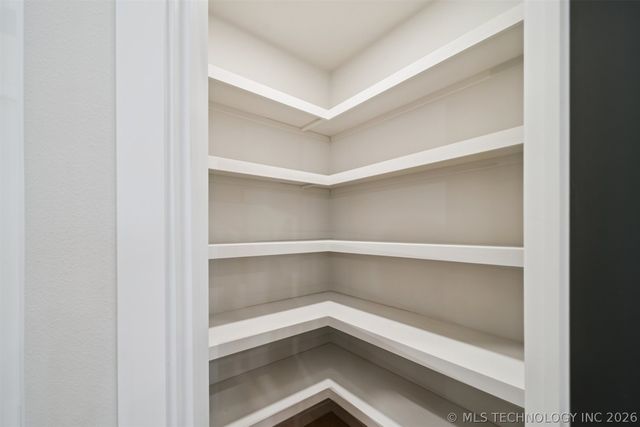 8732 S Quanah Avenue, Tulsa, OK 74132