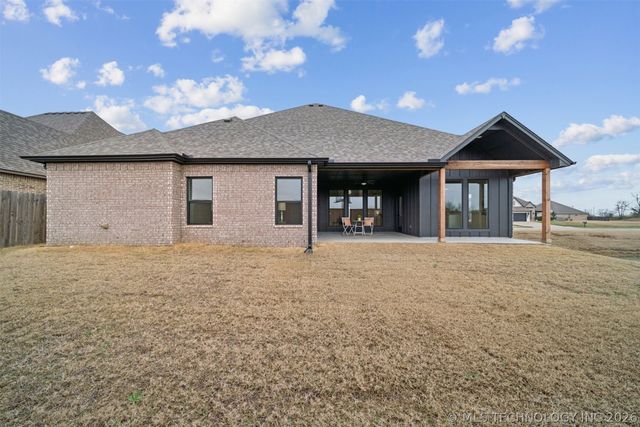 8732 S Quanah Avenue, Tulsa, OK 74132