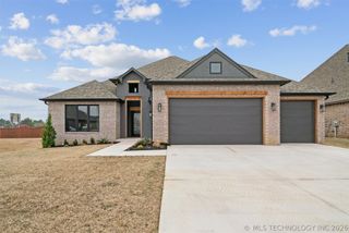 8732 S Quanah Avenue, Tulsa, OK 74132