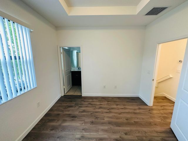 346 NE 208TH Terrace, Miami, FL 33179