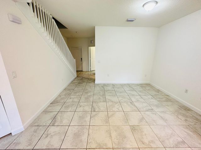 346 NE 208TH Terrace, Miami, FL 33179