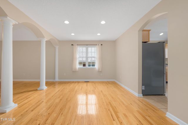 634 Willowcrest Place, Kingsport, TN 37660