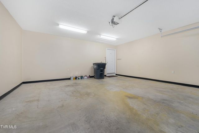 634 Willowcrest Place, Kingsport, TN 37660