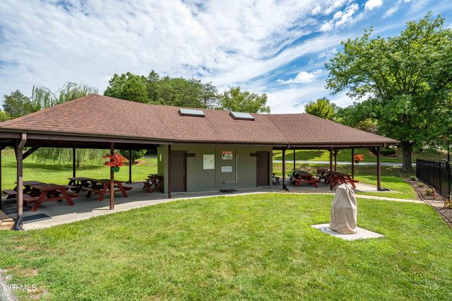 634 Willowcrest Place, Kingsport, TN 37660