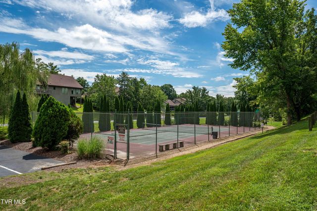 634 Willowcrest Place, Kingsport, TN 37660