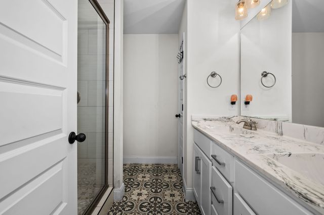 357 Fieldstone Ln, Springfield, TN 37172