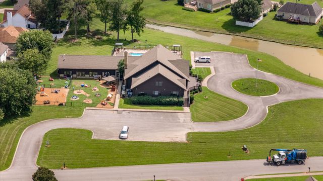 357 Fieldstone Ln, Springfield, TN 37172