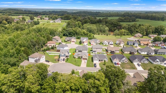 357 Fieldstone Ln, Springfield, TN 37172
