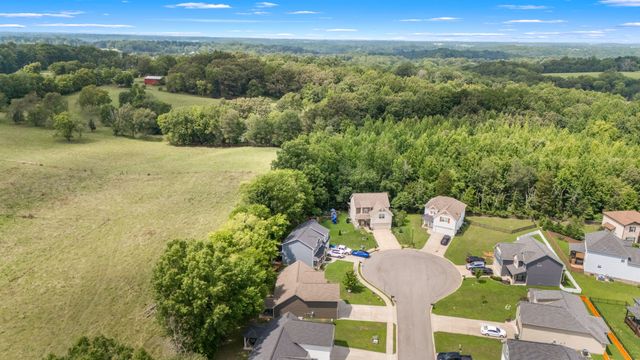 357 Fieldstone Ln, Springfield, TN 37172