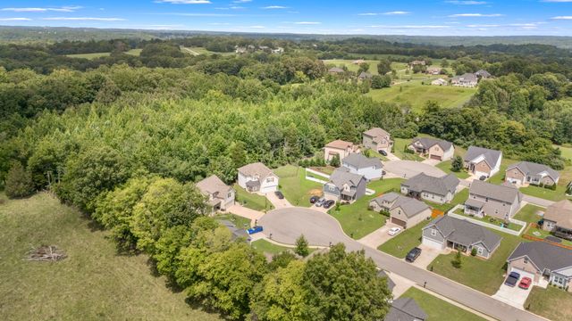 357 Fieldstone Ln, Springfield, TN 37172