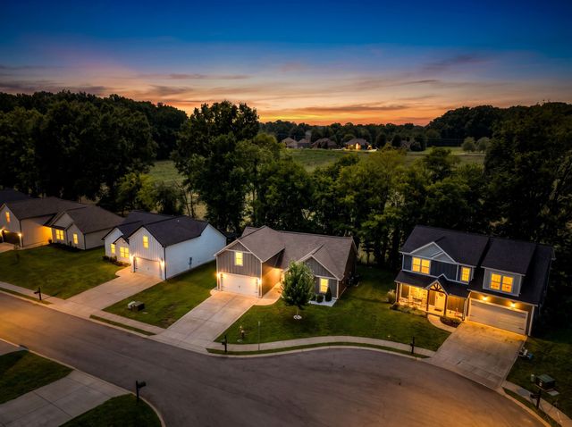 357 Fieldstone Ln, Springfield, TN 37172