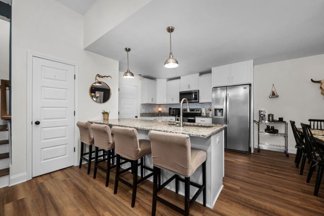 357 Fieldstone Ln, Springfield, TN 37172