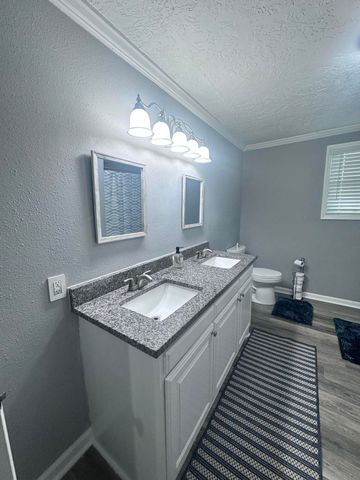 131 Willis Rd, Leesville, LA 71446