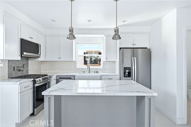 10538 La Reina, Downey, CA 90241