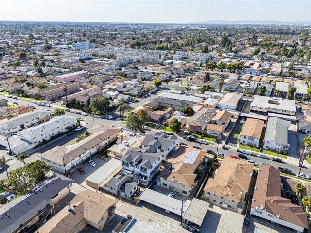 10538 La Reina, Downey, CA 90241