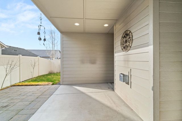 7312 E 13th Ct, Spokane Valley, WA 99212