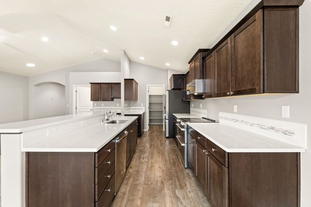 7312 E 13th Ct, Spokane Valley, WA 99212