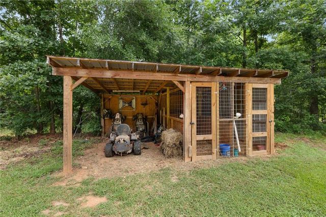 63 Pace Road, Toccoa, GA 30577