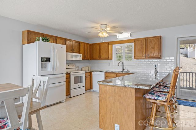 435 Lake Drive 10 Drive, Lexington, NC 27292