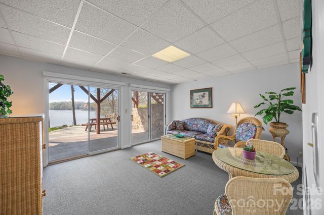 435 Lake Drive 10 Drive, Lexington, NC 27292
