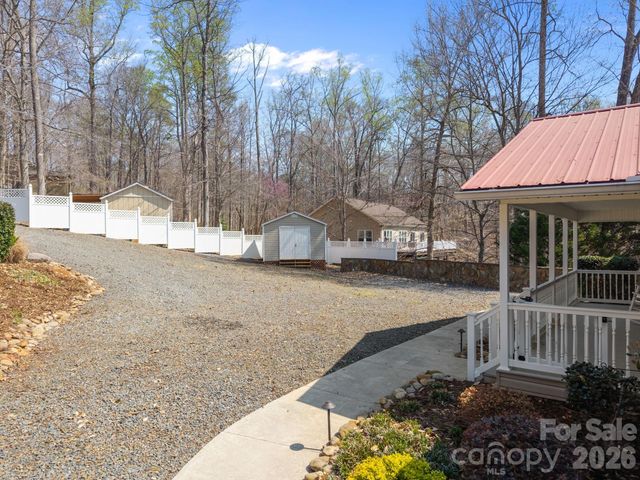 435 Lake Drive 10 Drive, Lexington, NC 27292