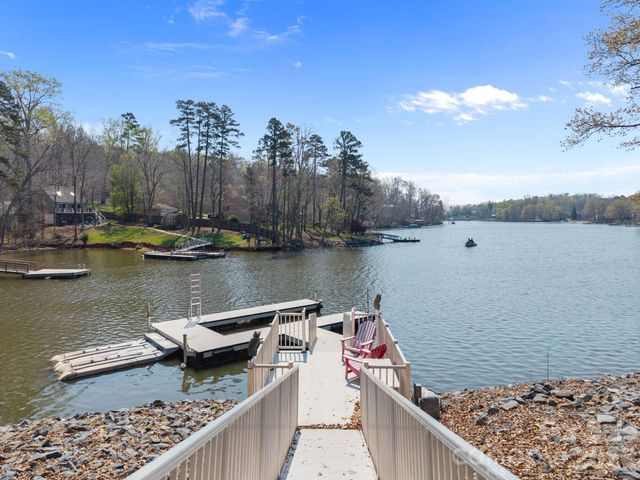 435 Lake Drive 10 Drive, Lexington, NC 27292