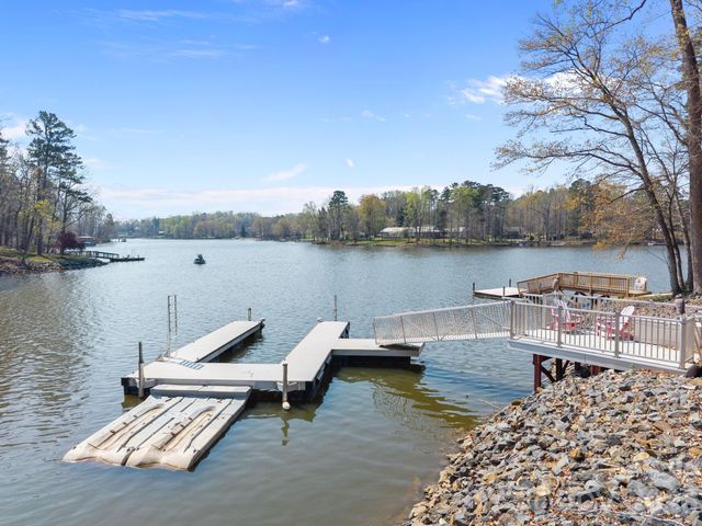 435 Lake Drive 10 Drive, Lexington, NC 27292