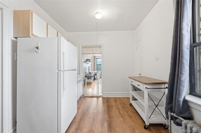 7234 Austin Street F6, Forest Hills, NY 11375