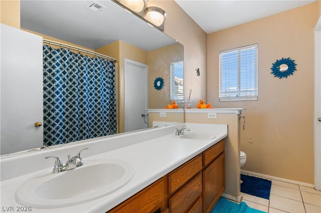 1812 Cedar Bluffs Way, Las Vegas, NV 89128