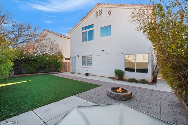 1812 Cedar Bluffs Way, Las Vegas, NV 89128