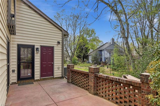 2350 Brandt Village Road, Greensboro, NC 27455