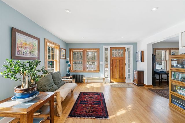 65 Columbia Heights Oval Circle, Charlestown, RI 02813