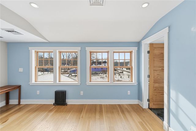 65 Columbia Heights Oval Circle, Charlestown, RI 02813