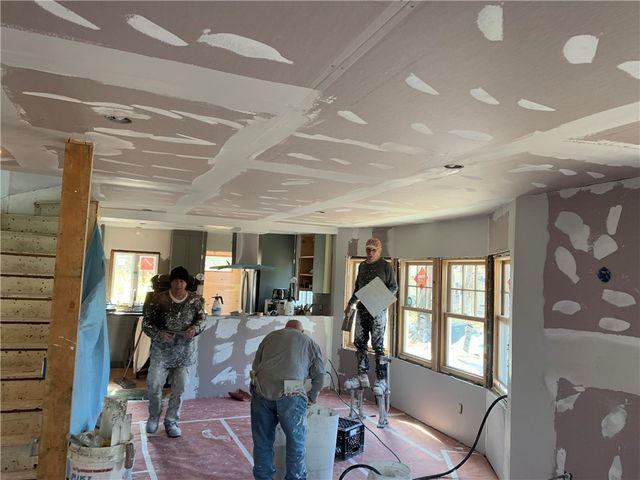 65 Columbia Heights Oval Circle, Charlestown, RI 02813