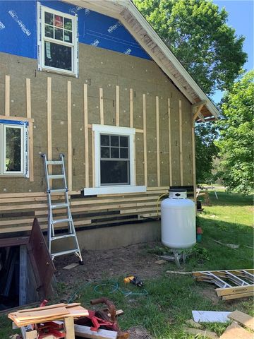 65 Columbia Heights Oval Circle, Charlestown, RI 02813