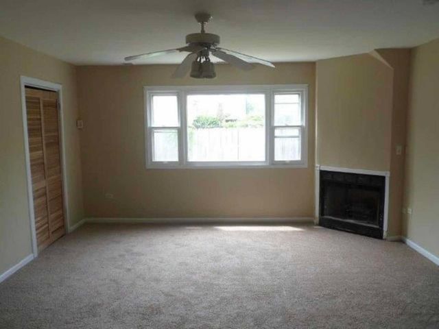 2912 18th Place, North Chicago, IL 60064