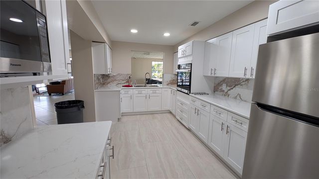 2333 FEATHER SOUND DRIVE A208, Clearwater, FL 33762