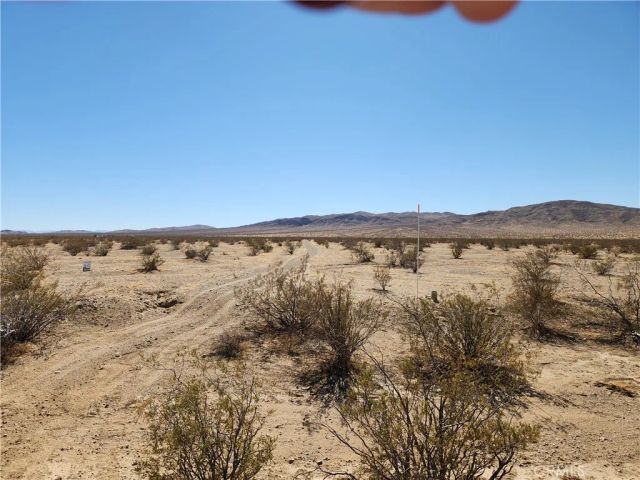 33 Panamint, Helendale, CA 92342
