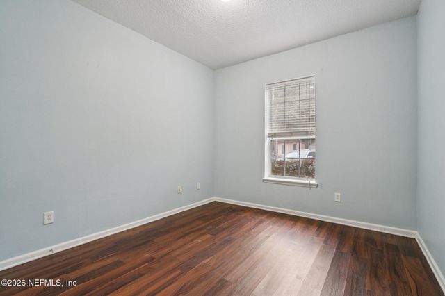 785 OAKLEAF PLANTATION Parkway 111, Orange Park, FL 32065