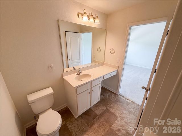 8321 Candlenut Lane, Charlotte, NC 28215