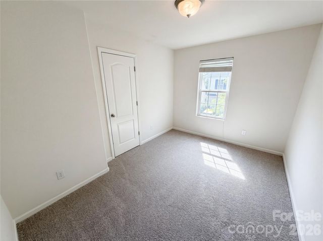 8321 Candlenut Lane, Charlotte, NC 28215