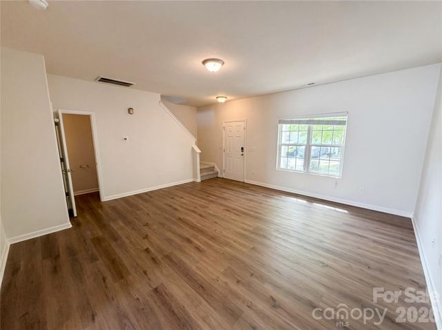 8321 Candlenut Lane, Charlotte, NC 28215