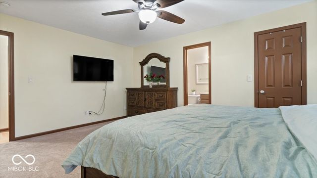 12959 Quarterback Lane, Fishers, IN 46037