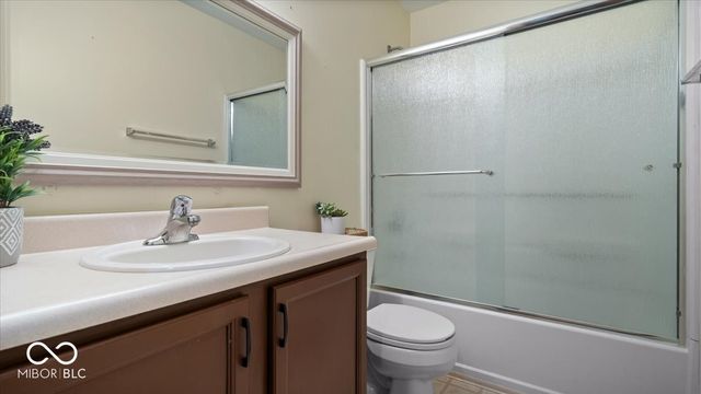 12959 Quarterback Lane, Fishers, IN 46037