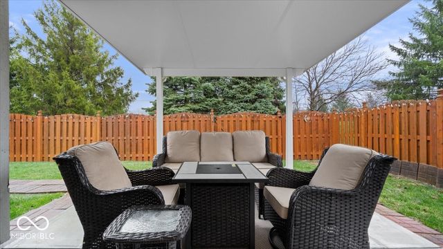 12959 Quarterback Lane, Fishers, IN 46037