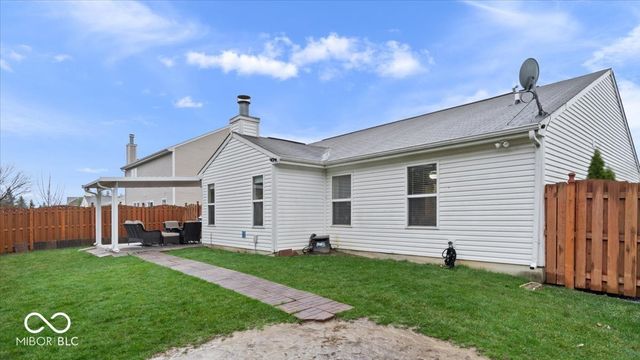 12959 Quarterback Lane, Fishers, IN 46037