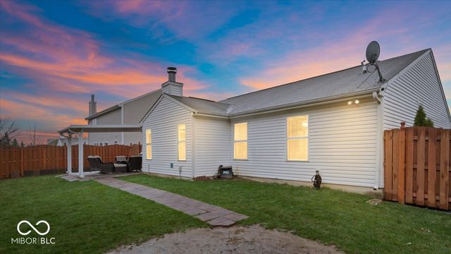 12959 Quarterback Lane, Fishers, IN 46037