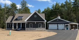 12 Tallarico Street #28, Litchfield, NH 03052